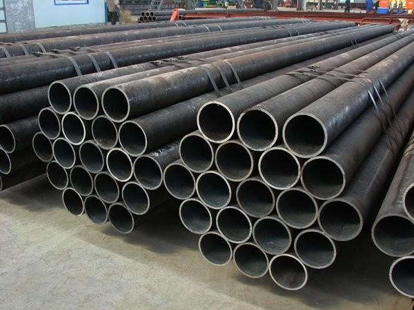 Black ERW Round Steel Pipes Carbon Material Hot Rolled