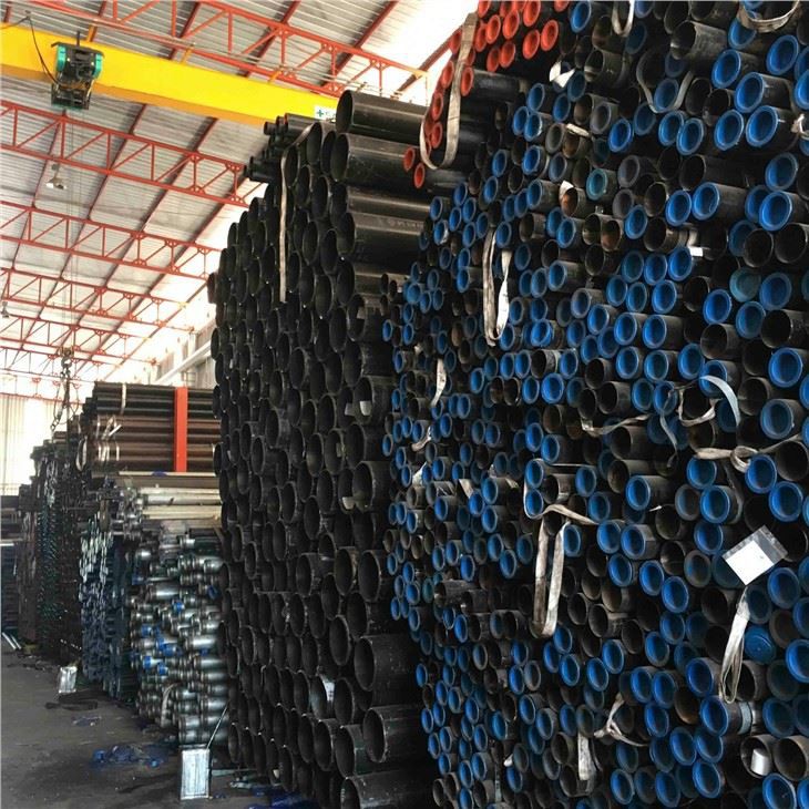 Black Carbon Round Steel Pipe
